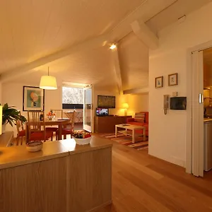 Apartment La