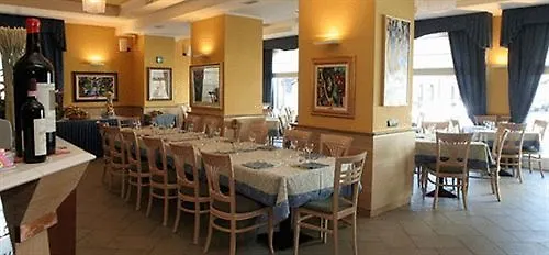 Hotel Bernina 티라노